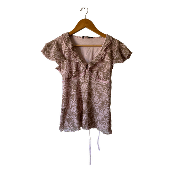 Floral print ruffled top
