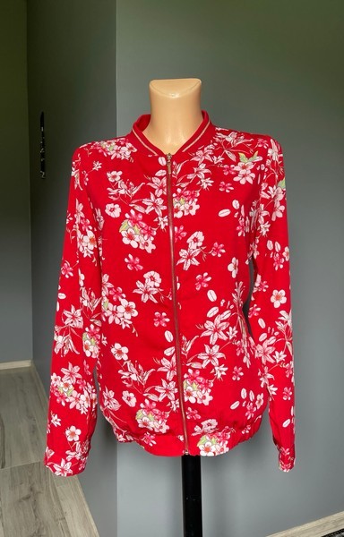 Kiabi lilleline jakk M