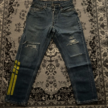 Levi’s jeans
