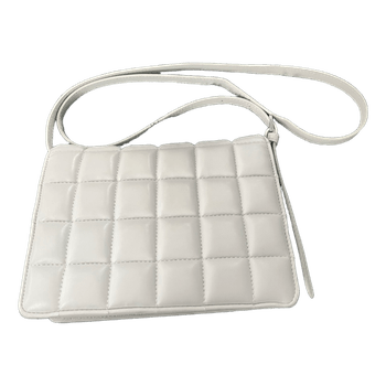 Tikattu olkalaukku