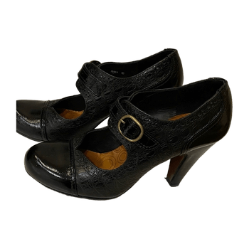 Chie mihara heels