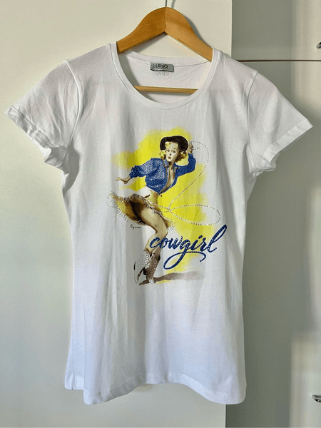 White cowgirl print/rhinestone T-shirt