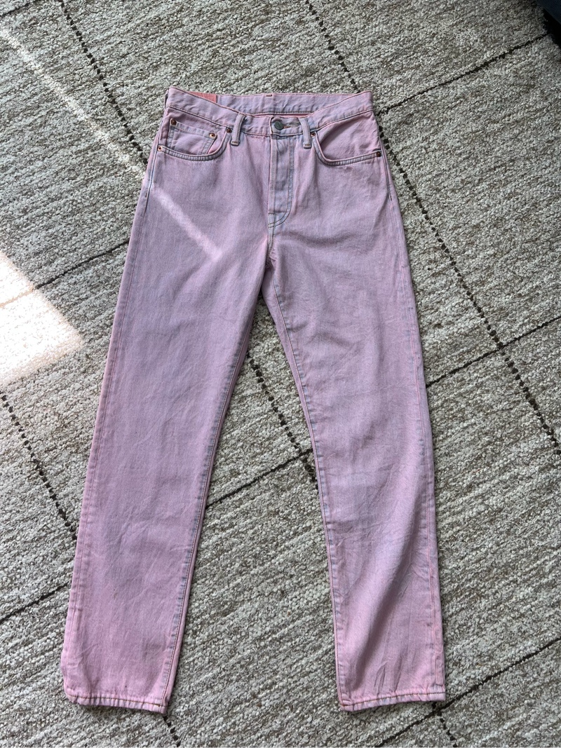 Vaaleanpunaiset Acne Studios  farkut