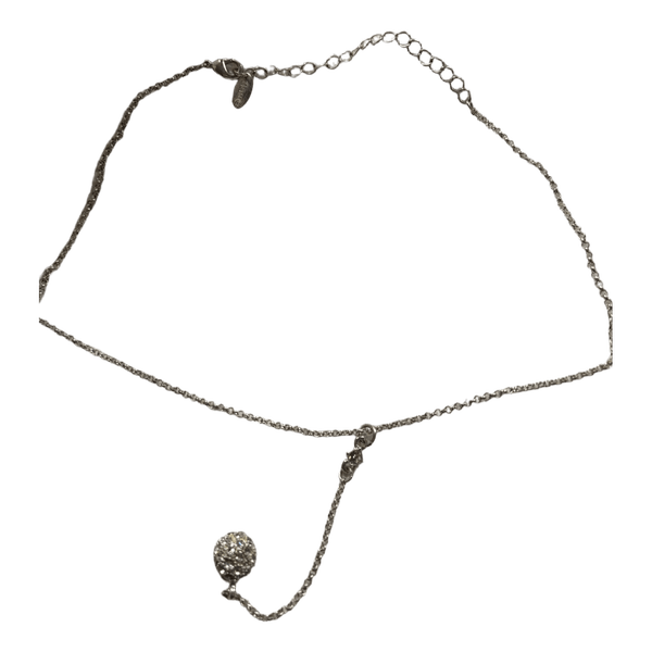 Silver tone pendant necklace
