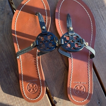 Tory burch sandals