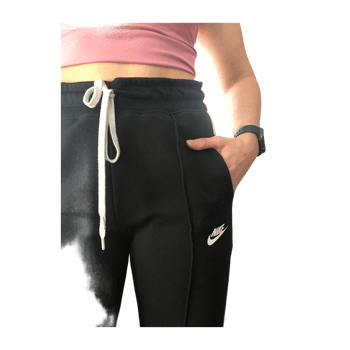 Nike sportswear
