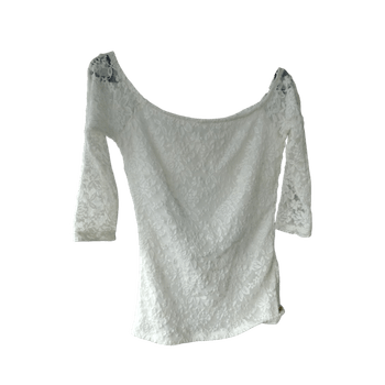 valkoinen pitsipusero