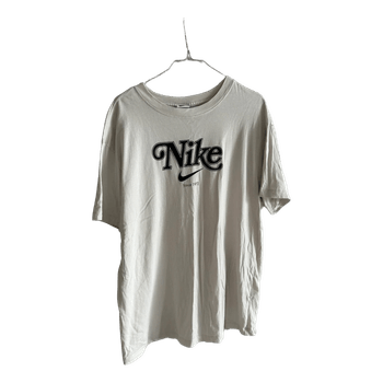 Beige Nike t-shirt