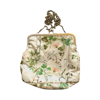 Kukkakuvioinen olkalaukku