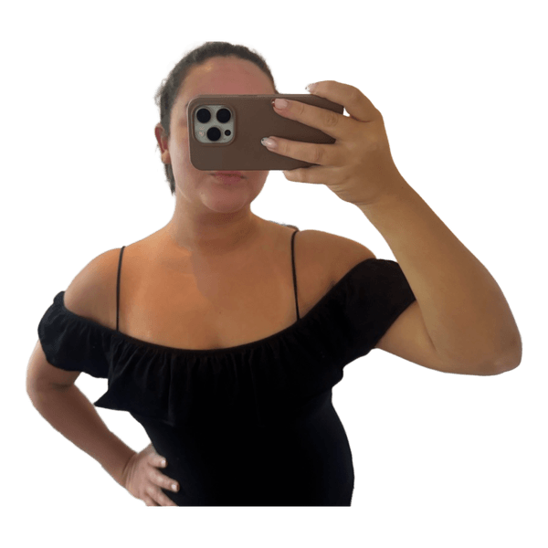 Sort off-shoulder top