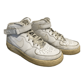White Nike Air Force