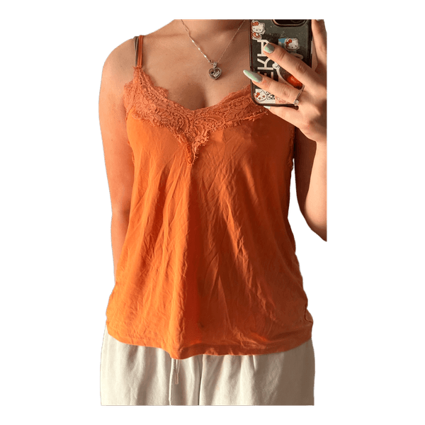 Orange top