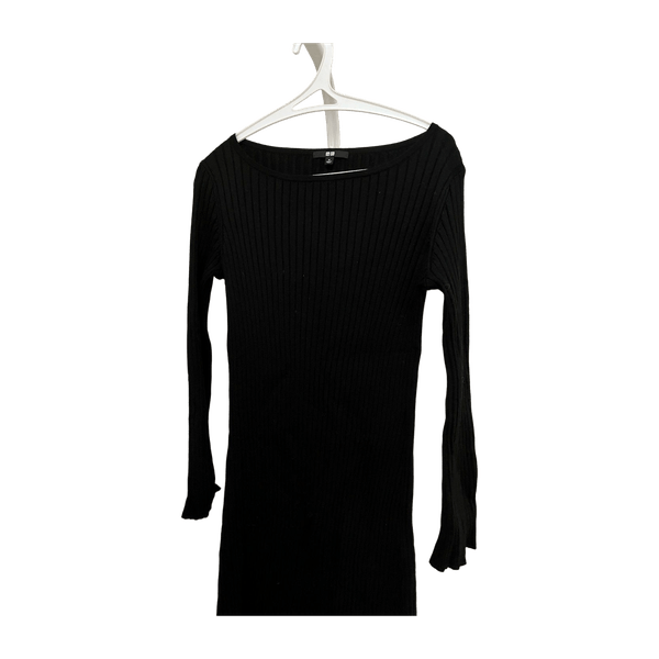 Uniqlo dress