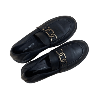 Mustat loaferit/pistokkaat