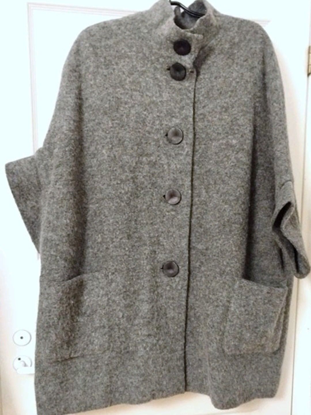 Villainen viitta, oma työ coat