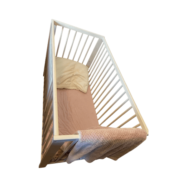 White baby crib Ikea Gulliver