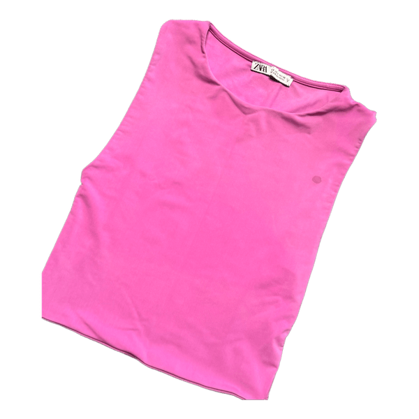 Pink sleeveless top