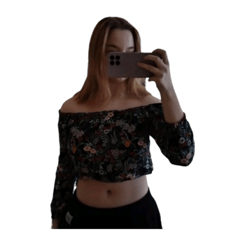 Offshoulder blouse