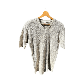 Beige pitsineulepaita