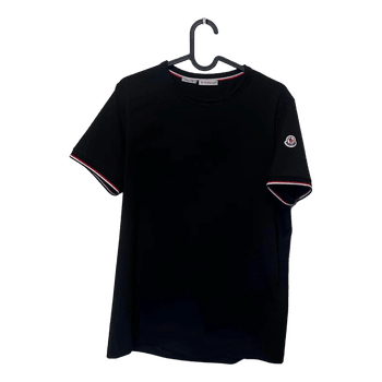 Musta Moncler t-paita