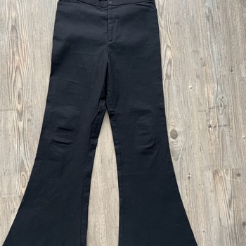 Black flared pants M