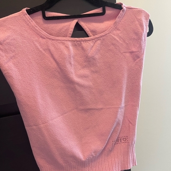 Pink top