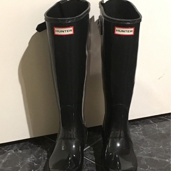 Hunter shoes