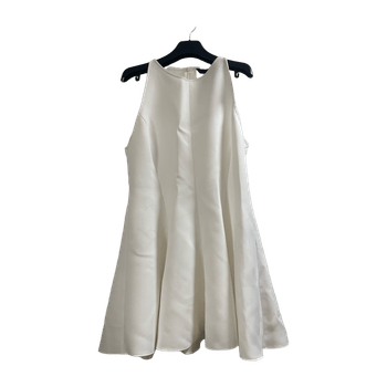  Sleeveless Dress