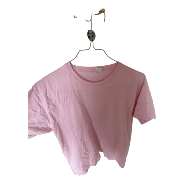 Pink t-shirt