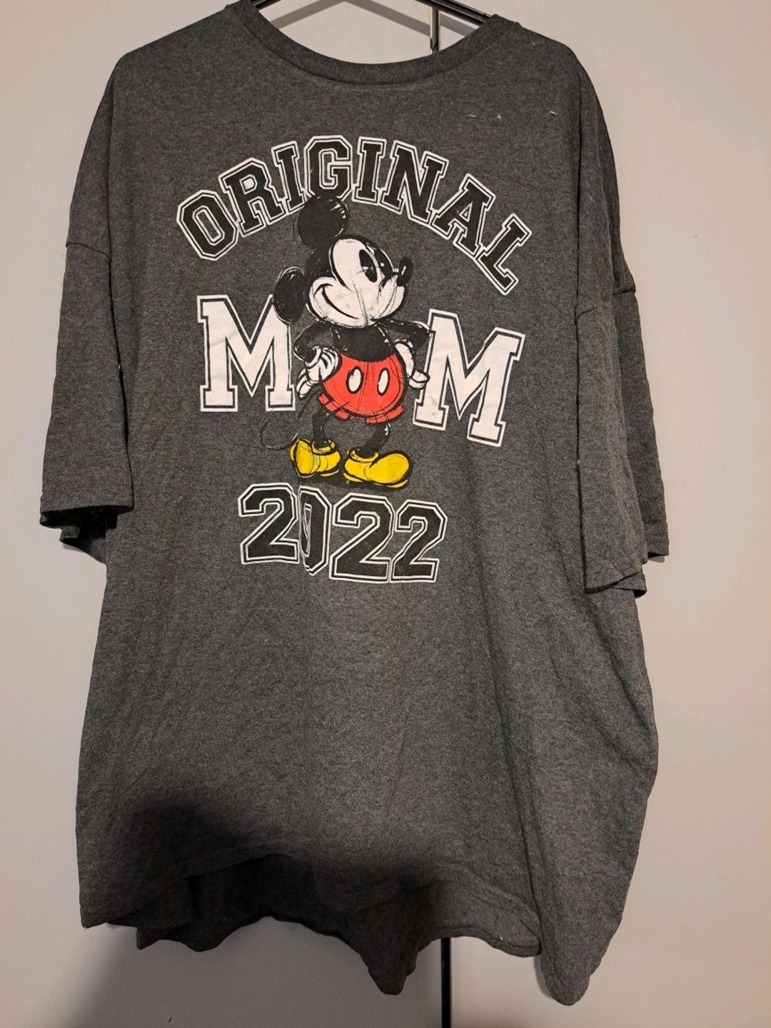Disney top