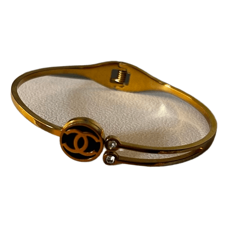 Gold metal bracelet