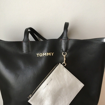 Tommy hilfiger bag