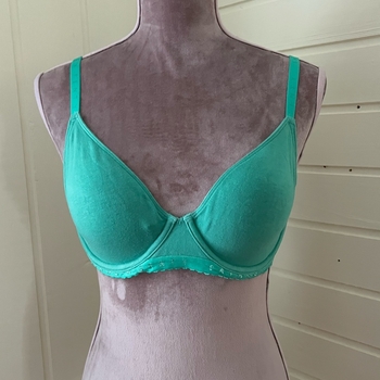 Green Savage X  Fenty Bra