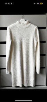 White knit sweater