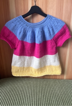 Colorful striped knitted top