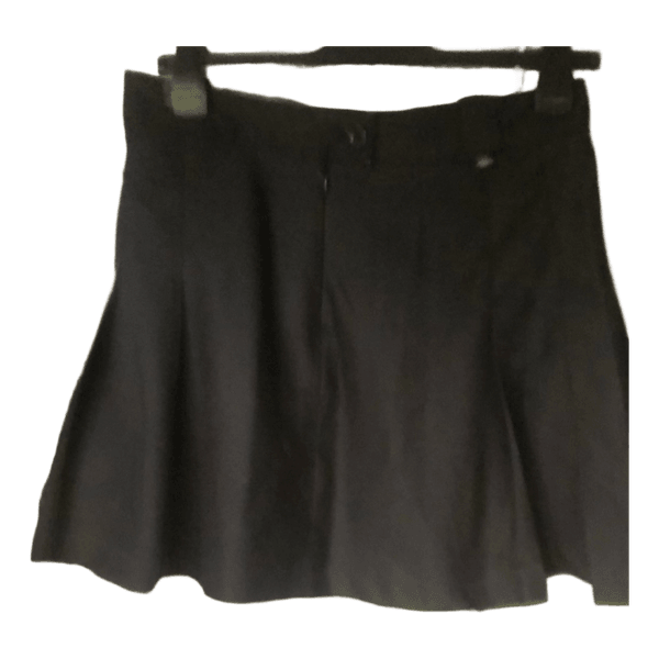 Musta Dickies-hame. M
