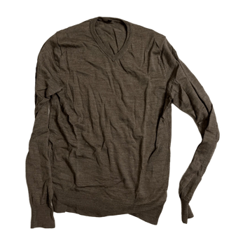 Uniclo sweater 