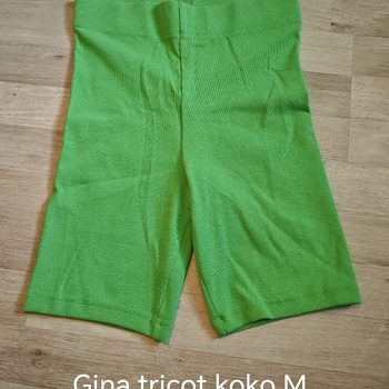 Gina tricot pyöräilyshortsit koko M