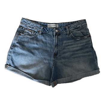 Stradivarius denim shorts