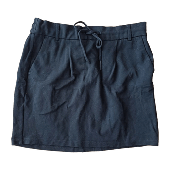 Only skirt