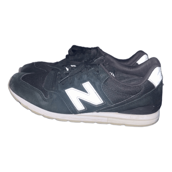 New Balance 996 sneakers