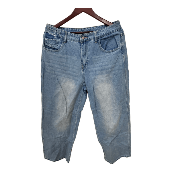 Light wash wide leg jeans