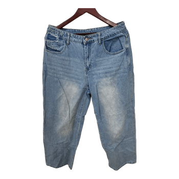 Light wash wide leg jeans