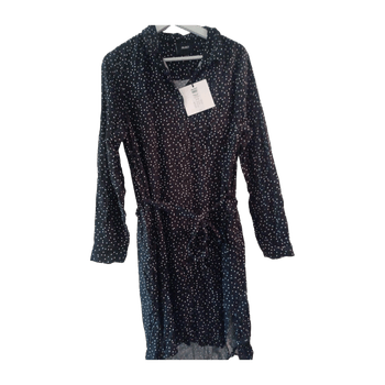 Object dress