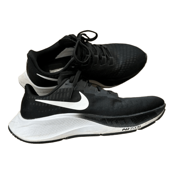 Nike tossud