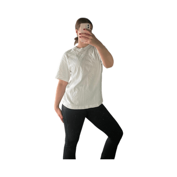 valkoinen relaxed t-paita