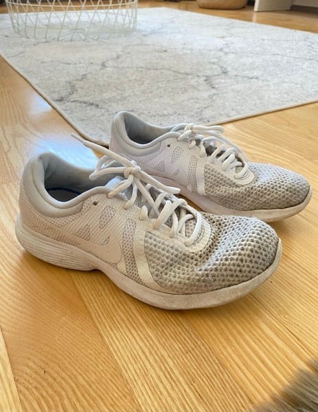Nike lenkkarit