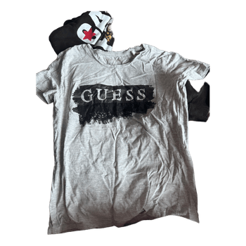 Grey Guess t-shirt