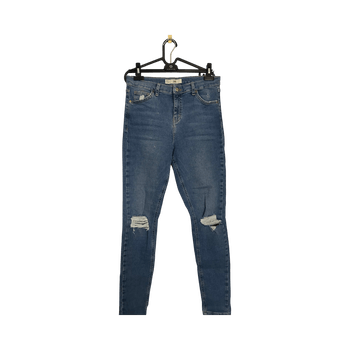 siniset farkut, revityt polvet