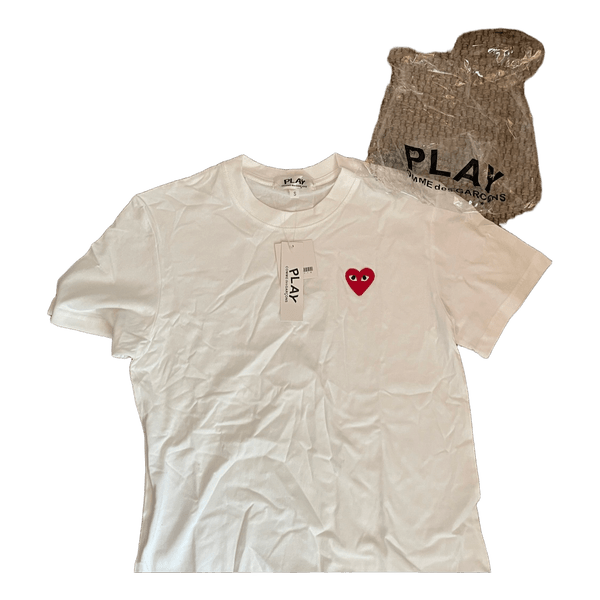 Play t-shirt